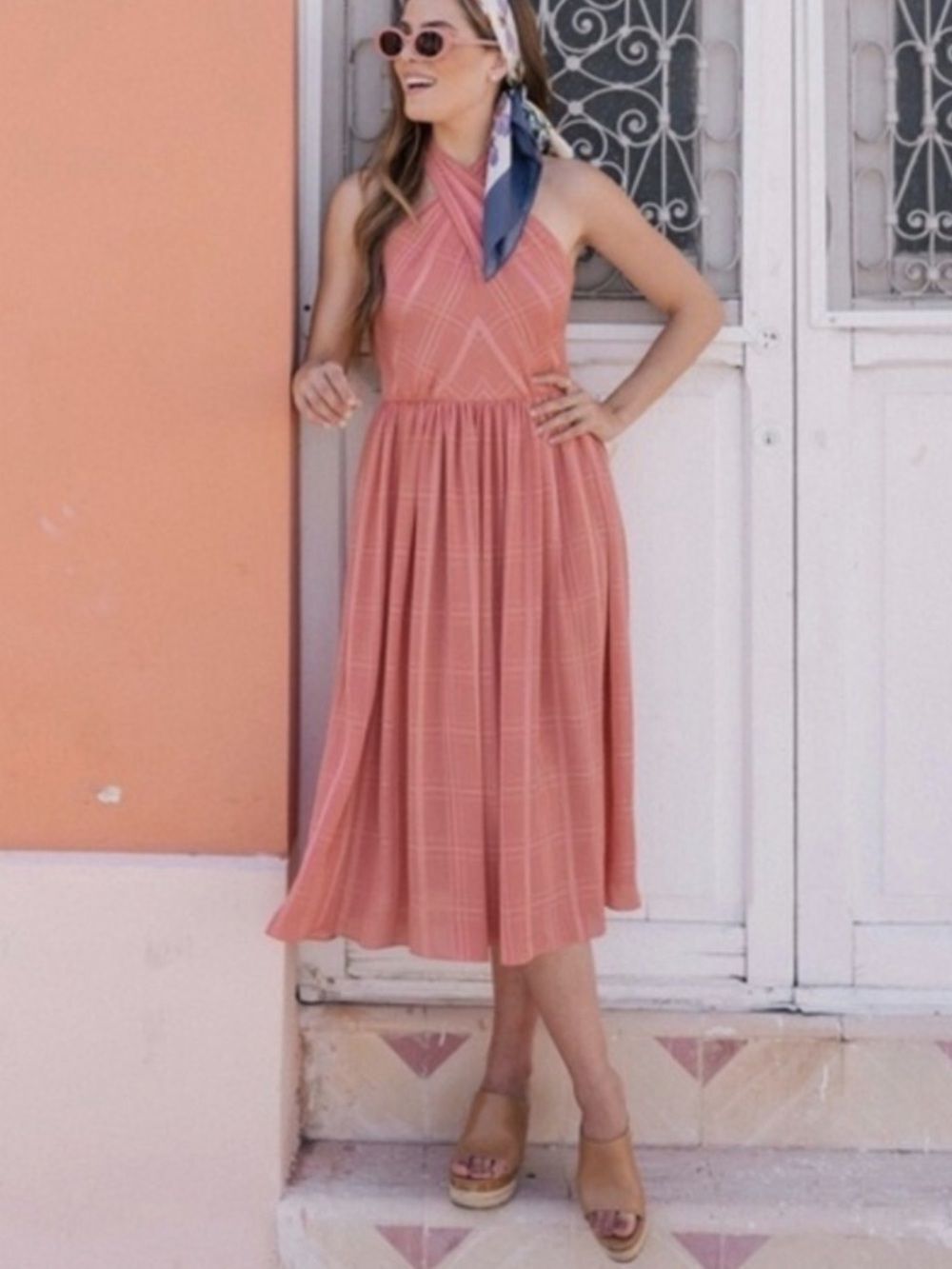 Gal Meets Glam Crossed-Halter Maxi Dress in Dusty Rose Size 10